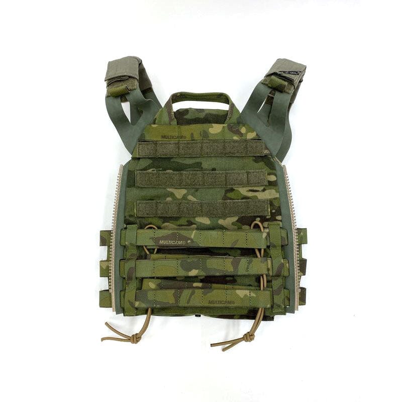 Back view of the best-selling Crye Precision JPC 2.0™ plate carrier, widely used in the tactical world. Known for its lightweight design, superior mobility, and modular features, this mission-ready tactical kit is a top choice for operators worldwide. Ideal for those seeking the ultimate in performance and versatility.