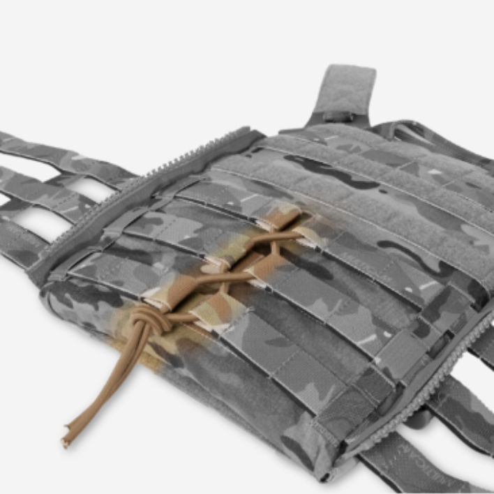 Close-up view of the webbing loops on the back of the shoulder straps of the Crye Precision JPC 2.0™. These loops provide support for attaching back panels, offering enhanced modularity and customization. Ideal for operators needing a versatile, high-performance tactical kit with customizable loadout options.