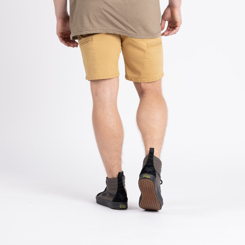 Men’s tactical shorts with triple-stitch reinforcement