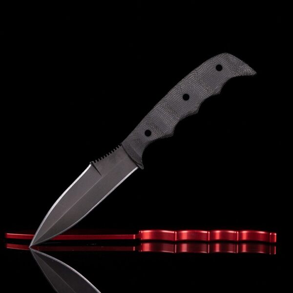 Dynamis Alliance x Winkler Knives DYNAMIS double edge combat knife displayed with matching trainer blade for safe training drills