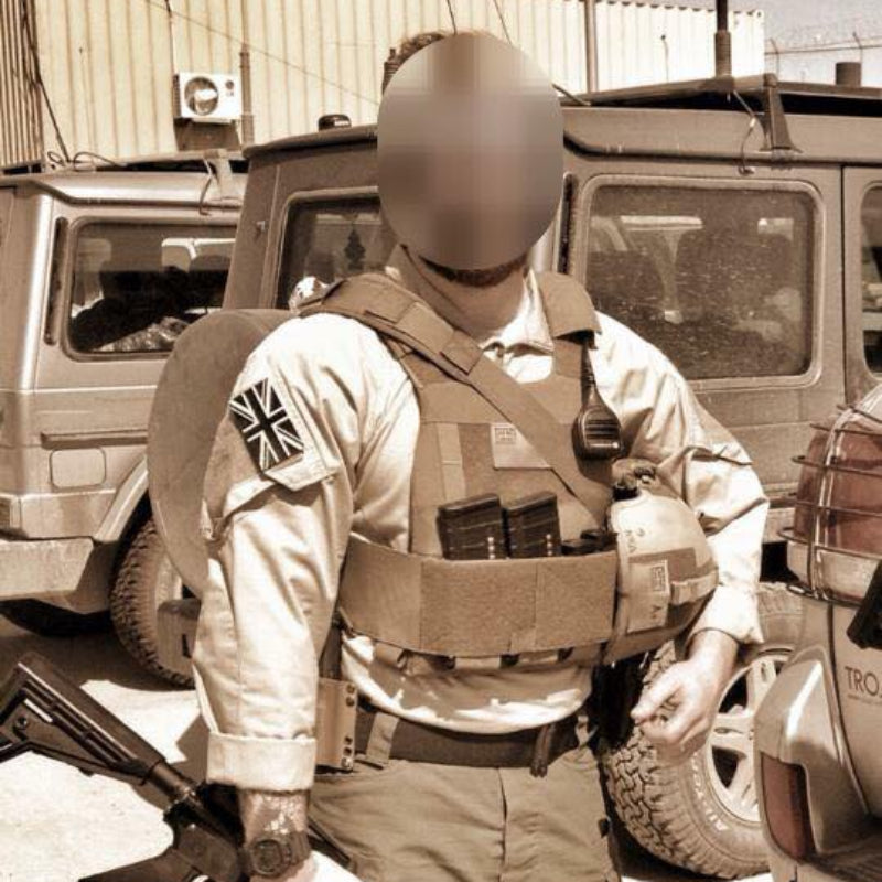 Law enforcement plate carrier utilizing Ferro Concepts Turnover Double 556 elastic rifle magazine insert for secure low profile magazine retention