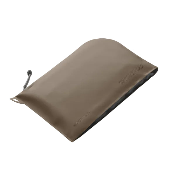 Magpul DAKA Single Pistol Case Flat Dark Earth bottom view highlighting wider reinforced base built from durable DAKA polymer for structured handgun storage