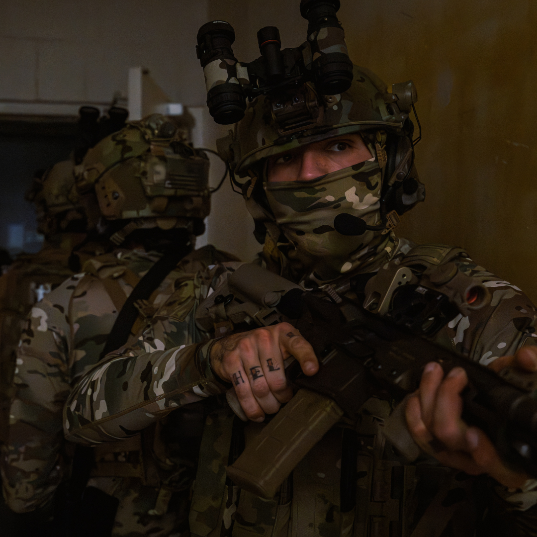 Tactical operator wearing the MultiCam range shirt during real-life training, showcasing performance, durability, and camouflage effectiveness in action.