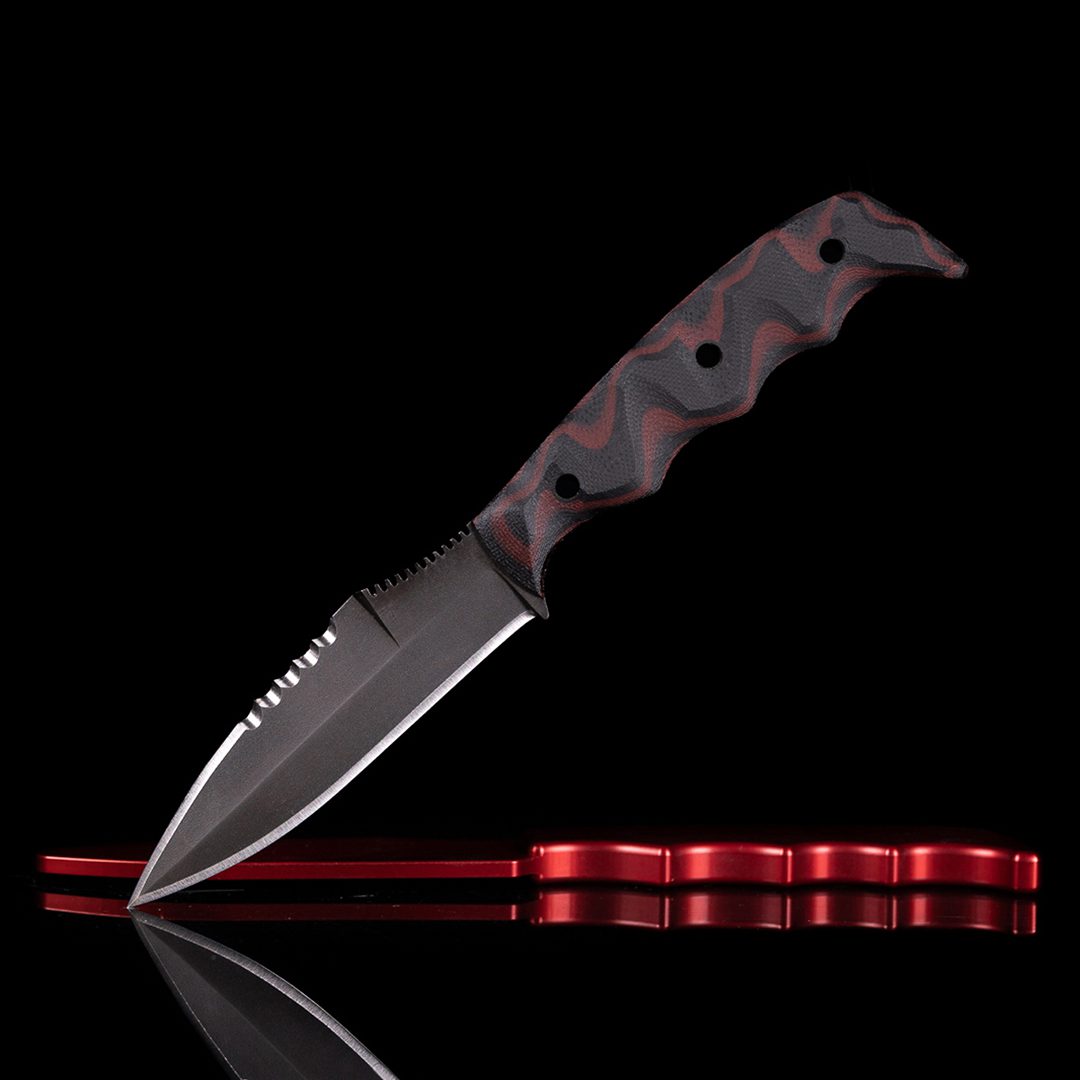 Dynamis Alliance Revere live combat blade paired with dedicated trainer replica for tactical training and retention drills