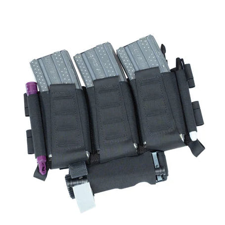 Shaw Concepts Elastic 556 Placard V2 in Black low profile 5.56 magazine placard with integrated elastic retention and tourniquet sleeve, minimalist plate carrier front panel for combat gear, SWAT duty setups, and streamlined tactical loadouts made in the USA