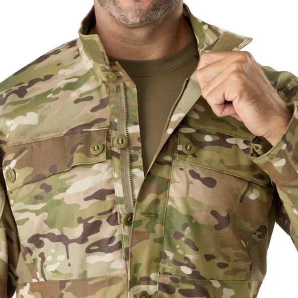 Close-up of Arc'teryx LEAF Recce Shirt LT in MultiCam showing the front zipper and button closure system for secure fit and tactical utility