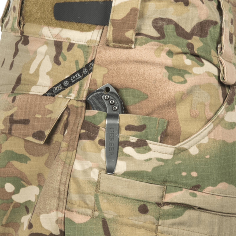 Detail view of Crye Precision G4 Combat Pants cargo pocket showing reinforced stitching and internal organization. Built from VTX RIPSTOP™ stretch fabric for durability, flexibility, and storage efficiency in tactical and military operations.
