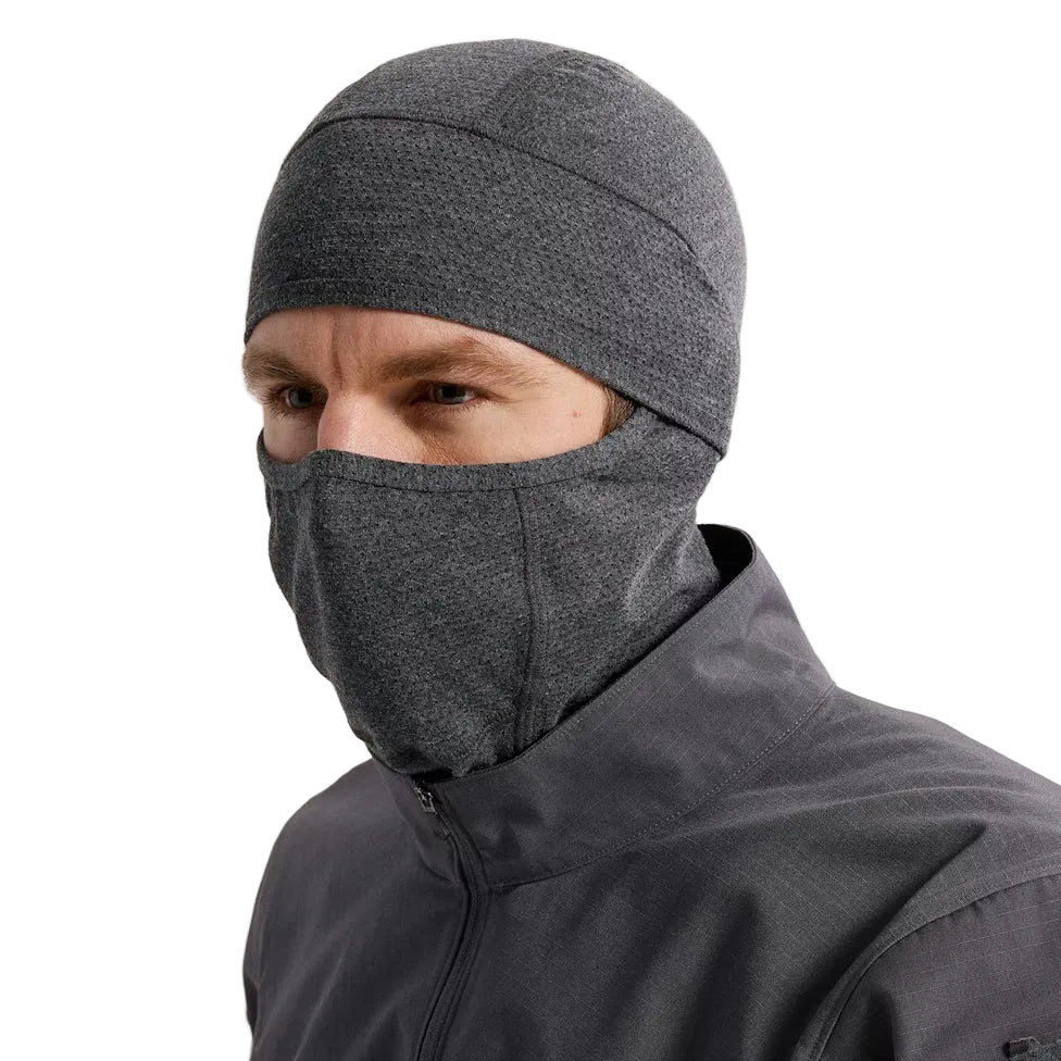 アークテリクス　バラクラバ　ウルフグレー Arc'teryx LEAF Assault Balaclava FR Gen 2 | Flame-Resistant