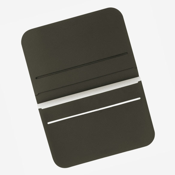 Magpul DAKA Everyday Folding Wallet OD Green unfolded showing capacity for up to seven cards and secure folding design