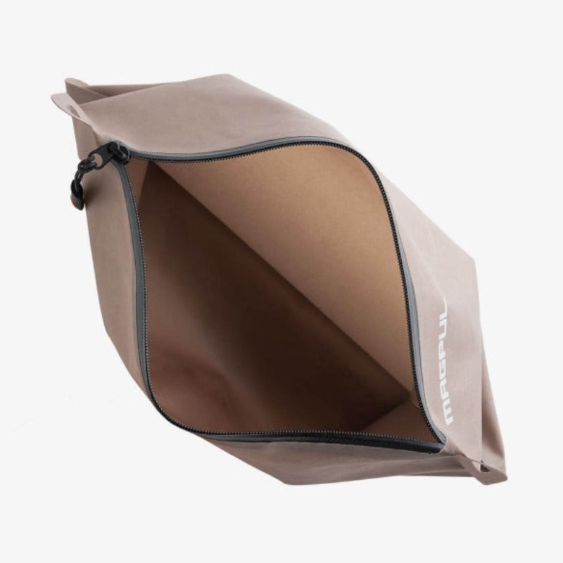 Magpul DAKA Lite Pouch Medium Flat Dark Earth opened showing medium sized storage capacity for backcountry and EDC use