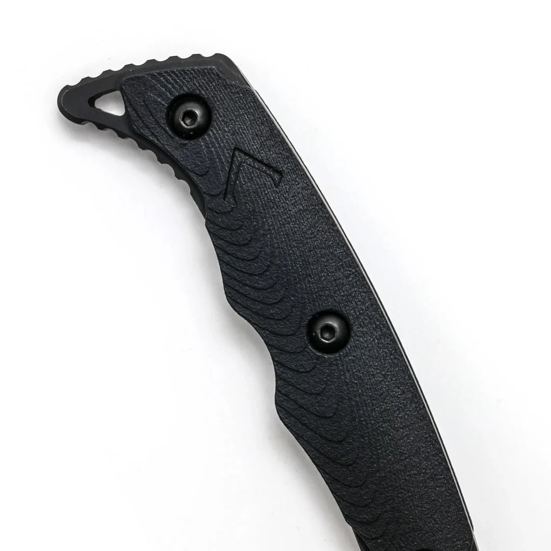 Close up of Dynamis Alliance Mid Knight Crusader handle showing 3D printed scales, full tapered tang construction, and ergonomic combat grip design for forward and reverse carry