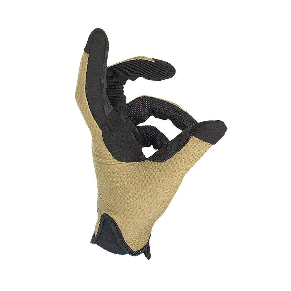 PIG FDT HADES Hot Weather Glove in Coyote shown in a gripping position, demonstrating the flexible finger construction and ergonomic fit.