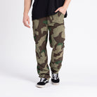 Front view of TD Neptune Amphibious Tactical Performance Pants in Splittertarn camo showing lightweight DWR-treated ripstop fabric, articulated knees, eight-pocket EDC system, and quick-dry amphibious design for water and land operations