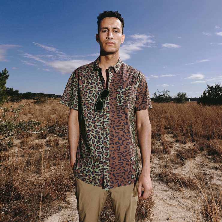 LAST CHANCE, 'Creature Feature' Classic Aloha Button Up-Shirt - Unisex